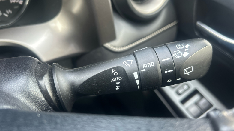 Toyota RAV4 2.5 VVT-i Hybrid Icon 5dr CVT Hybrid Estate